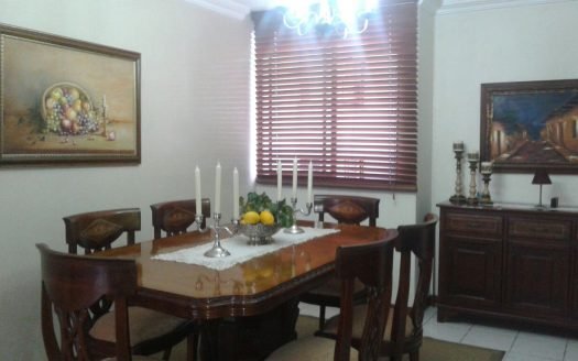 Apartamento en venta en c.r. la península favuis