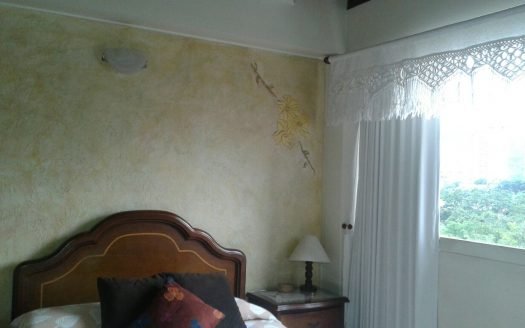 Apartamento en venta en c.r. la península favuis
