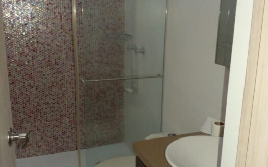 Se vende linda casa en Jardines del Campestre