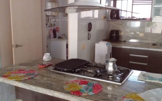 Se vende linda casa en Jardines del Campestre