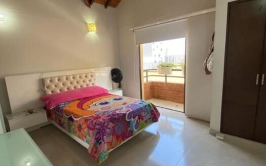 Se vende linda casa en Jardines del Campestre
