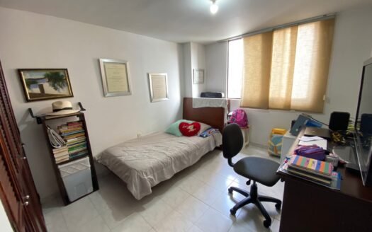 MARAVILLOSO PENT HOUSE EN MEJORAS PUBLICAS