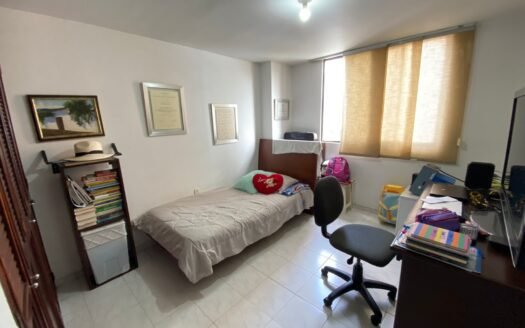 MARAVILLOSO PENT HOUSE EN MEJORAS PUBLICAS