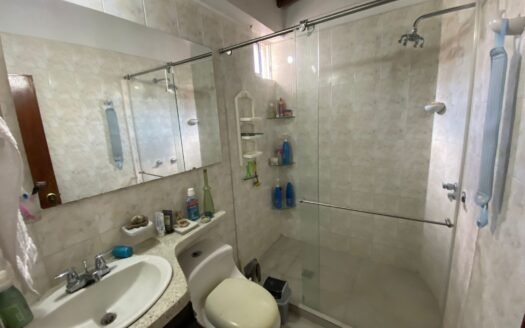 MARAVILLOSO PENT HOUSE EN MEJORAS PUBLICAS